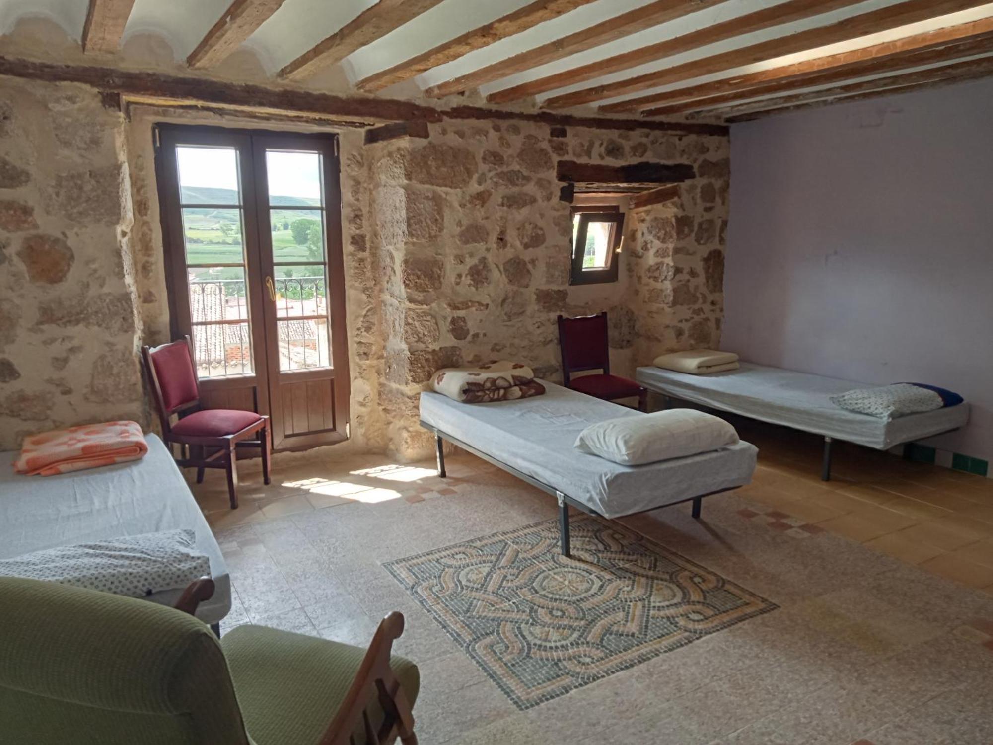 Albergue De Peregrinos Casa Nostra Castrojeriz Exteriér fotografie