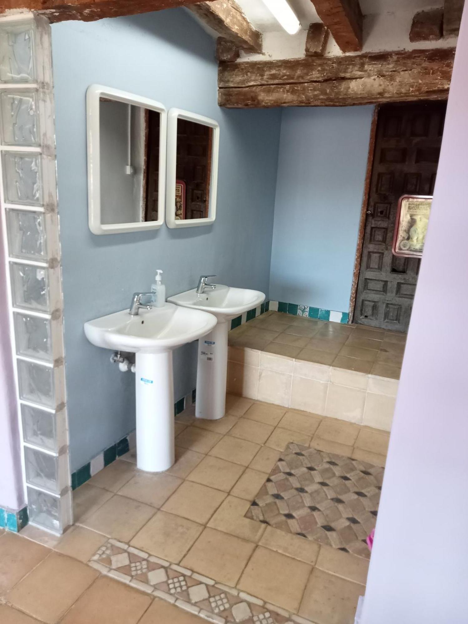 Albergue De Peregrinos Casa Nostra Castrojeriz Exteriér fotografie