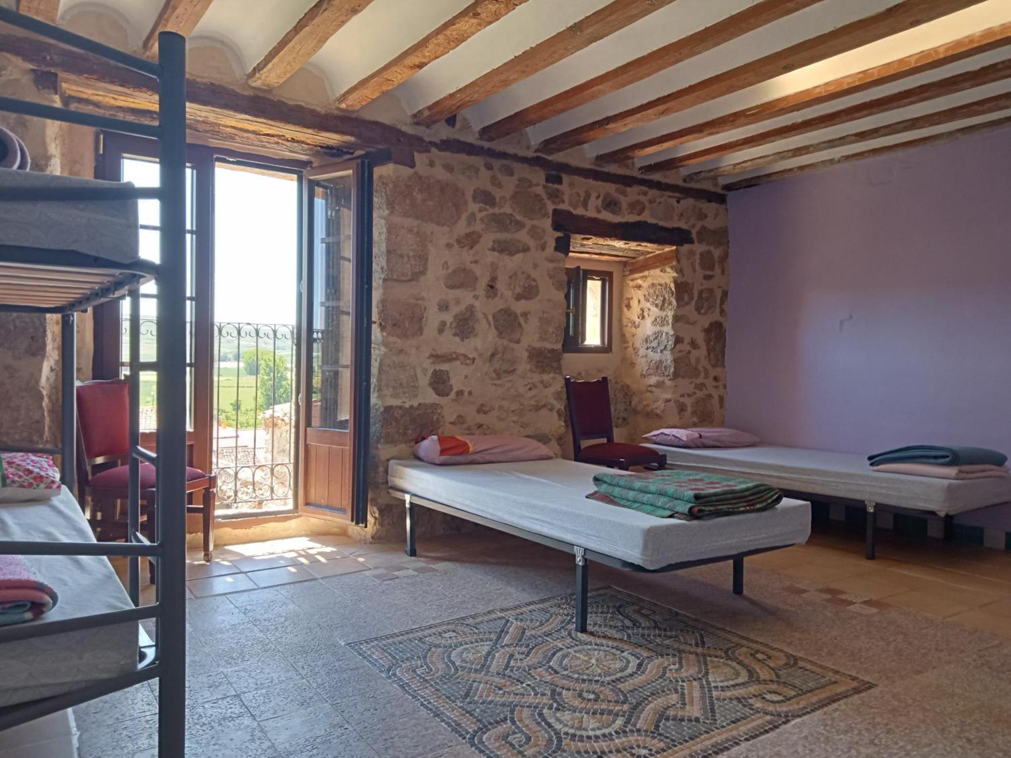 Albergue De Peregrinos Casa Nostra Castrojeriz Exteriér fotografie